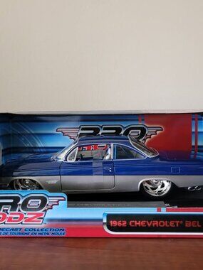 2005 MAISTO PRO RODZ, 1962 CHEVY BEL AIR, MINT IN THE BOX!!!